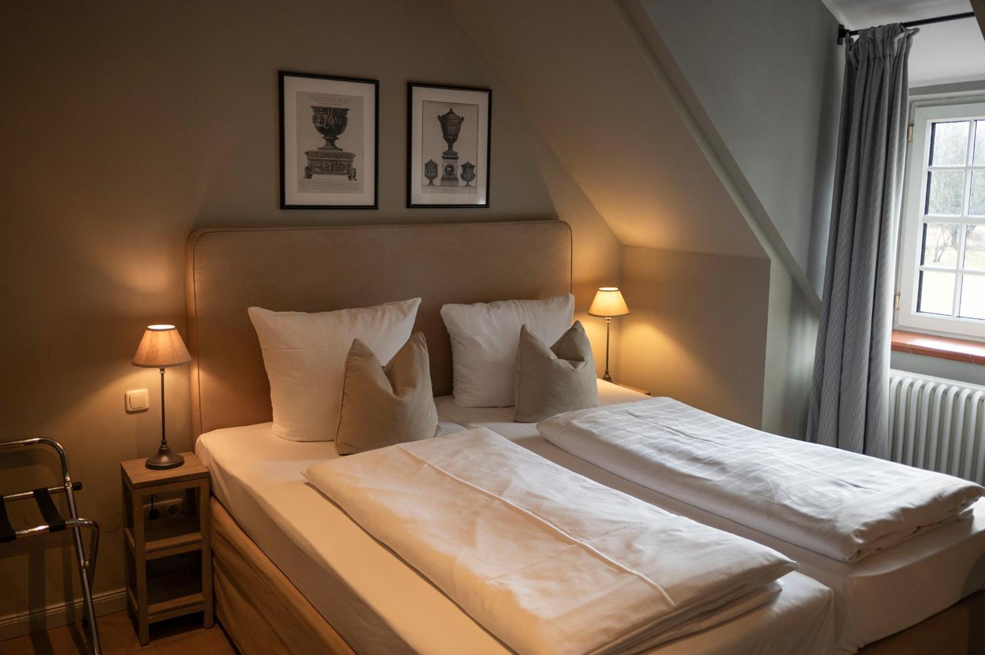 Gut Altholz Landhotel Und Restaurant Hutter Plattling Esterno foto