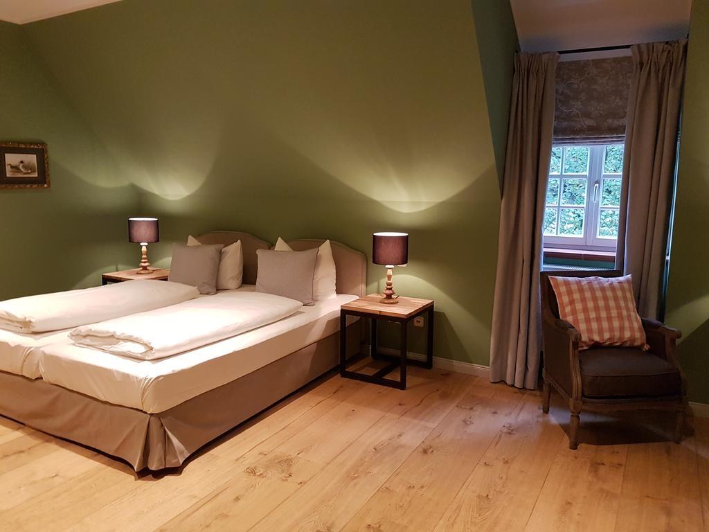 Gut Altholz Landhotel Und Restaurant Hutter Plattling Esterno foto